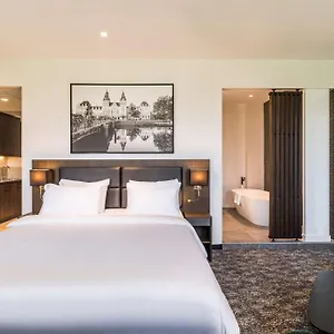 Отель Radisson & Amsterdam South Амстелвин